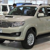 TOYOTA FORTUNER